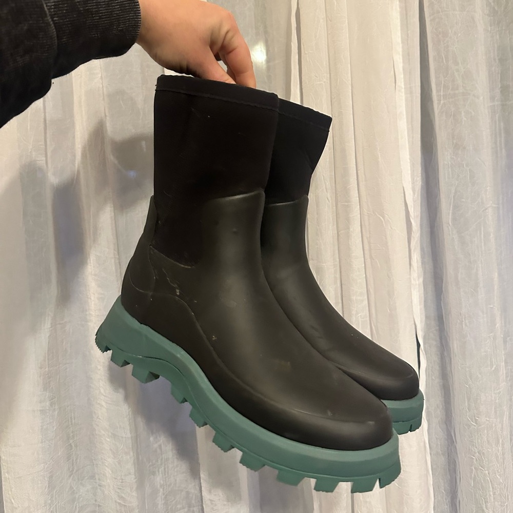 Hunter Black Boots with Green Sole